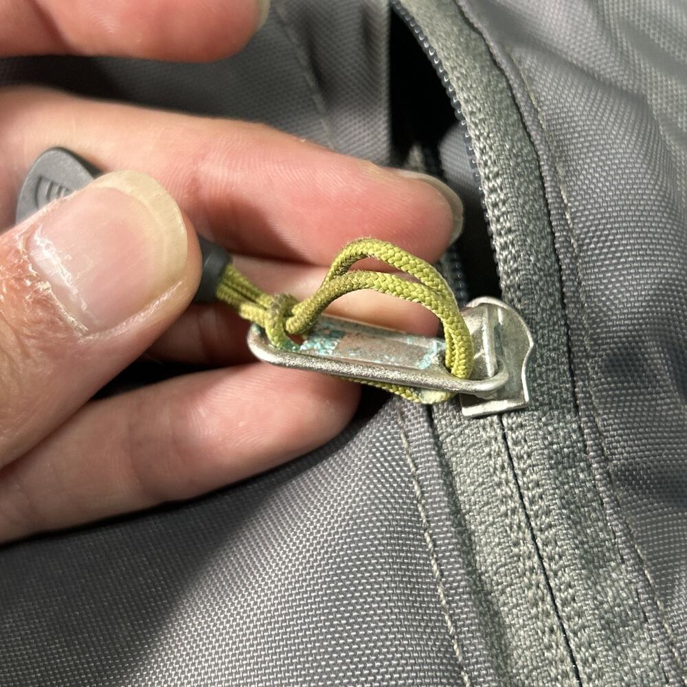 The North Face Router Transit Large 41 L Backpack School Hiking Travel Camping - Picture 9 of 16